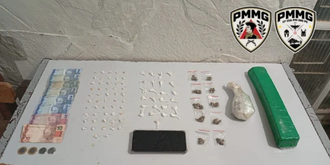 Polícia Militar prende jovem com mais de 80 porções de drogas no bairro Santo Antônio 2, em Montes Claros