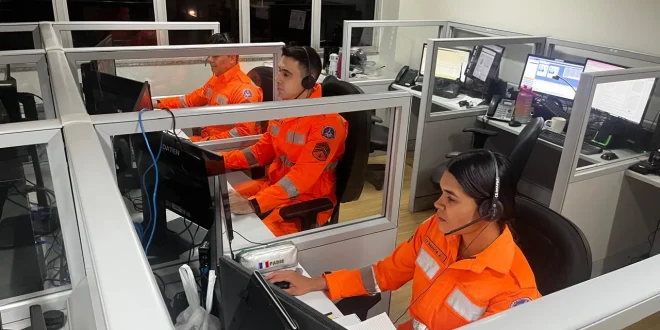 Norte de Minas - Bombeiros auxiliam parto em banheiro de supermercado e garantem nascimento seguro em Januária