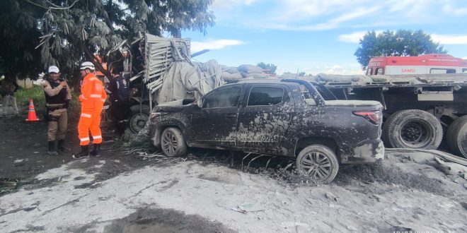 Montes Claros: acidente grave na BR-135 deixa um morto e quatro feridos