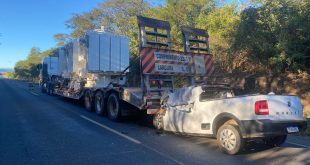 Colisão entre carreta e Saveiro na MGC‑401 deixa idoso morto em Jaíba, Norte de Minas