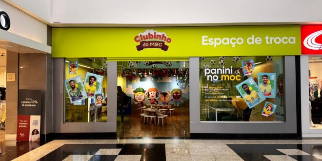Montes Claros Shopping recebe espaço oficial Panini para troca de figurinhas da Copa