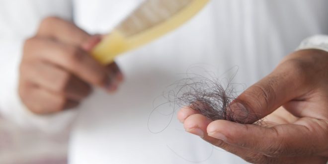sinais precoces de queda de cabelo