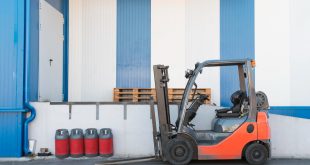 Empilhadeiras exigem manutenção preventiva para reduzir paradas e aumentar a vida útil dos equipamentos